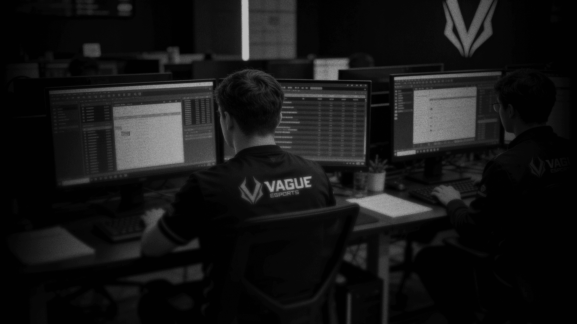 SD Invicta komandos viršelis